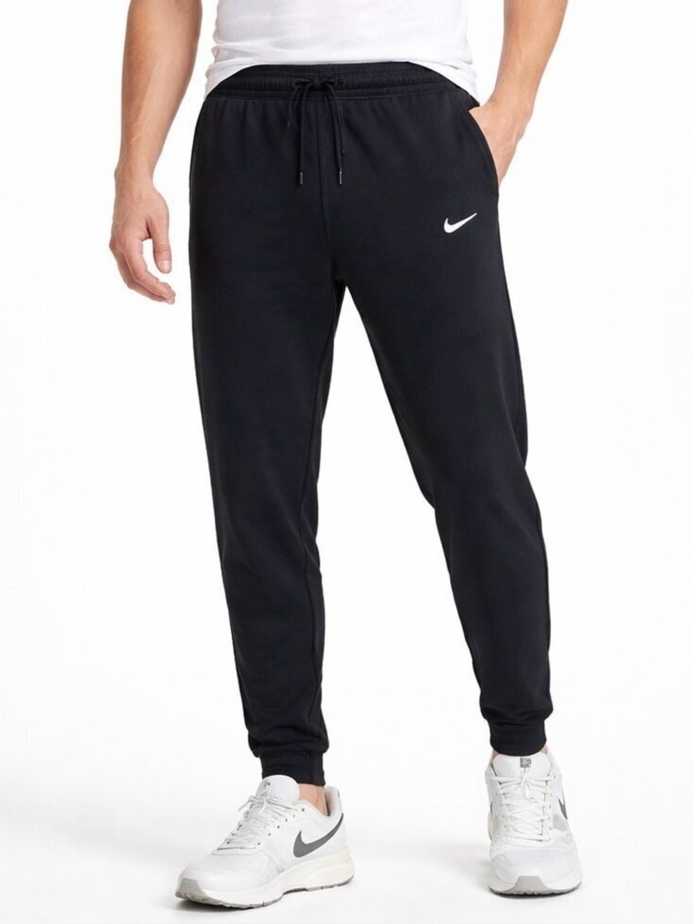 Nike Dri-FIT Black Jogger Pants | Size M | Athletic & Everyday Comfort